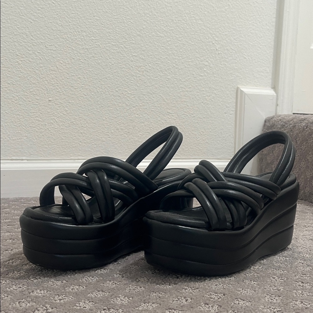 Alba Moda Black Platform Sandals